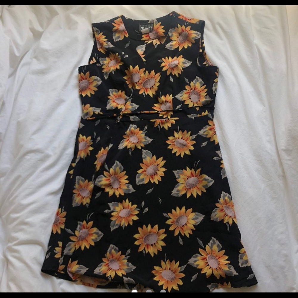 Vintage Sunflower Wrap Dress